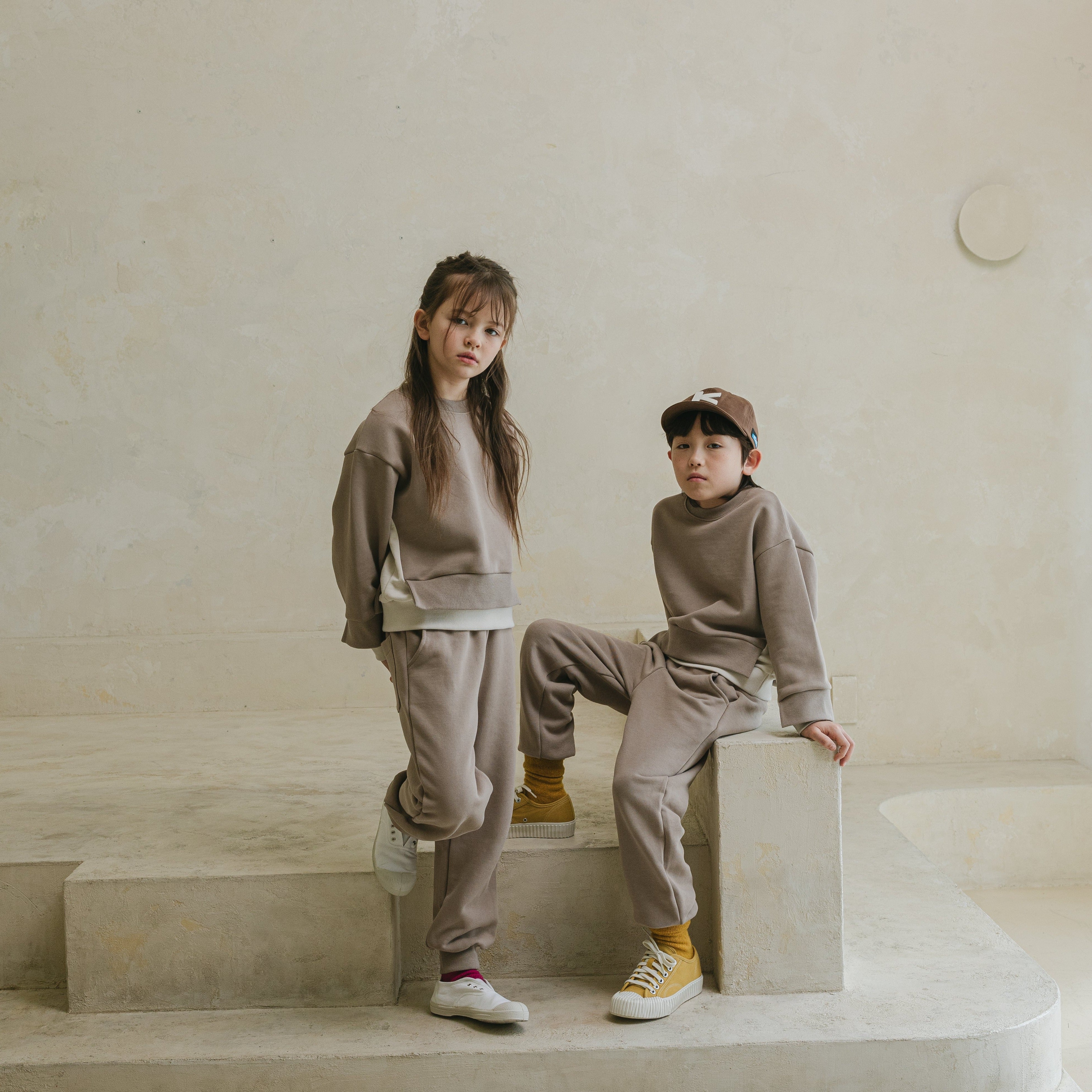 Noonko Spring, Simple Sweatpants, Greige, 100% Cotton, Minimal Design Children’s Clothing, Neutral Colors, Sweat Set, Minimalist
