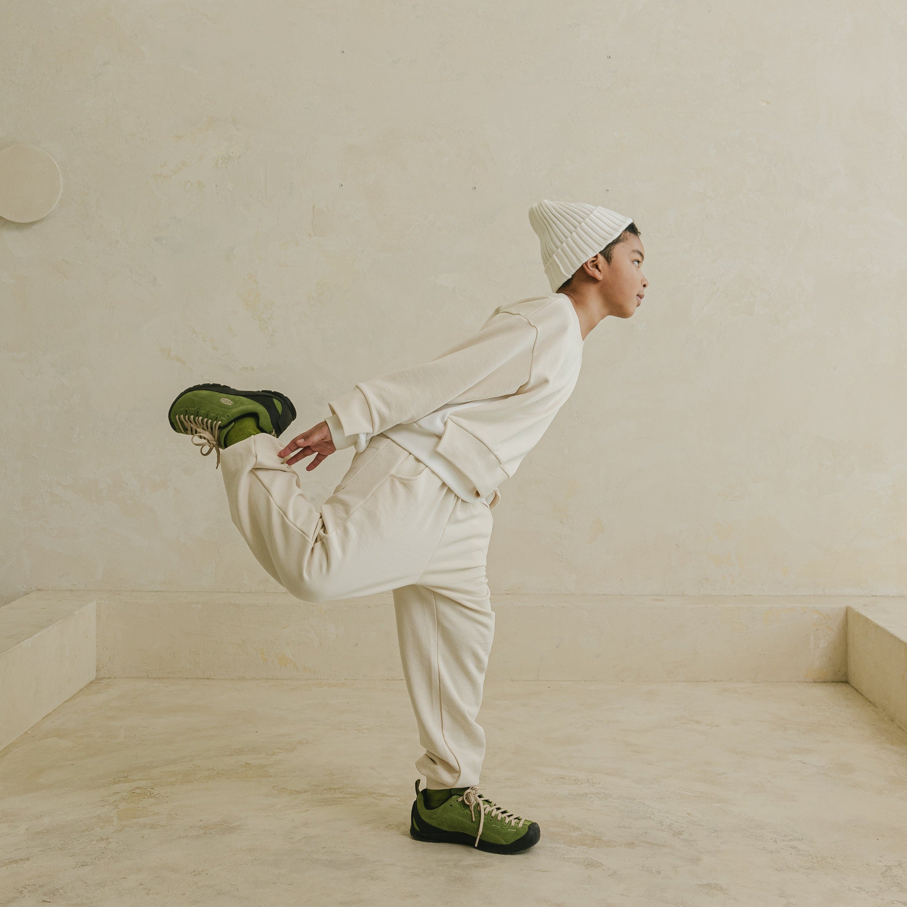 Noonko Spring, Simple Sweatpants, Ivory, 100% Cotton, Minimal Design Children’s Clothing, Neutral Colors, Sweat Set, Minimalist